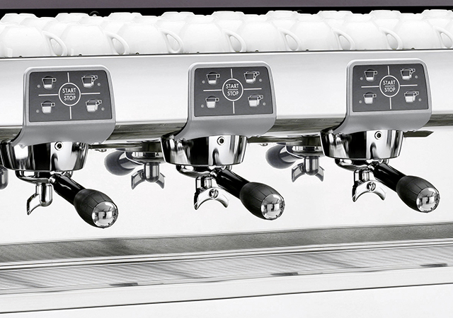 M24 TE: traditional coffee machines | La Cimbali